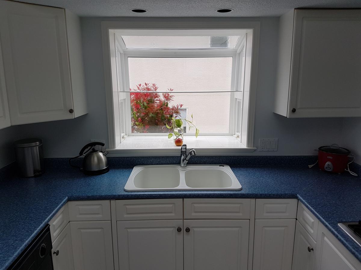 Gulfview Drive Ocean View B&B Nanaimo Bagian luar foto