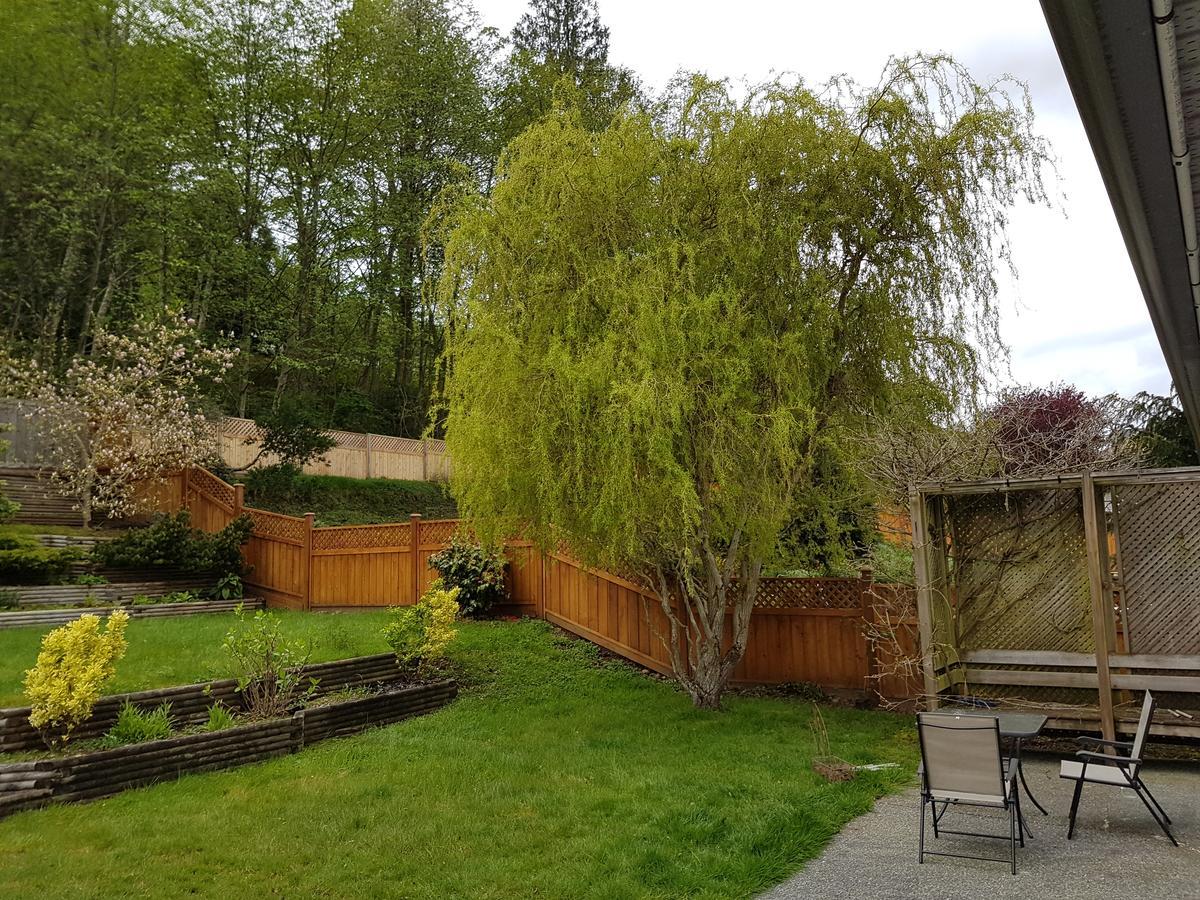 Gulfview Drive Ocean View B&B Nanaimo Bagian luar foto